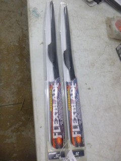 (1) Pair Of 26in Wiper Blades