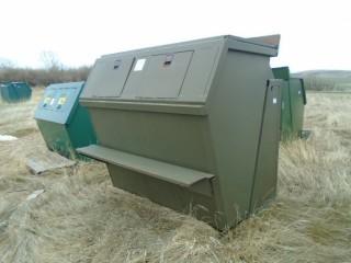 Selling Off-Site 7.5 Yard Hyd. Refuse Bin. (J) Located just north of Calaway Park For Viewing Call Jon (780)621-6499.
