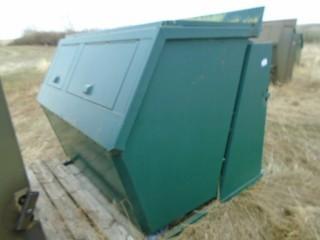 Selling Off-Site 4 Yard Hyd. Refuse Bin. (M) Located just north of Calaway Park For Viewing Call Jon (780)621-6499.