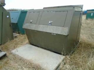 Selling Off-Site 4 Yard Hyd. Refuse Bin.(0) Located just north of Calaway Park For Viewing Call Jon (780)621-6499.