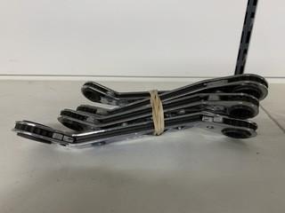 Ratcheting METRIC Wrench Set.