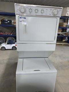 White Whirlpool Washer Dryer Combo, 27" W X 6 Ft Tall, 32 " Deep.