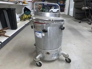 HILD Janitorial Floor Cleaner/Polisher.