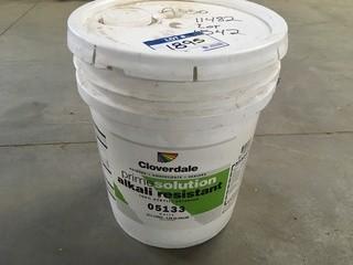 Clover Dale, Alkali Resistant, 05133, 18.5 L.