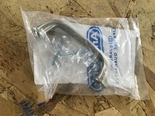 (1) Amerock 3" Handle.