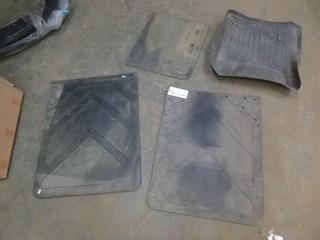 29 1/2in X 23 1/2in Mud Flaps And Floor Mats