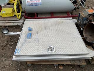 Magnum Cab Rack w/ 2 Chain Binders.