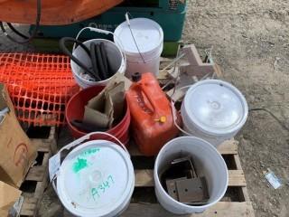 Steel Brackets, Jerry Can, Hose.