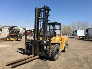 Cat DP80 Forklift c/w 8 Cyl Diesel, 2 Stage Mast, Showing 20,807 Hours. S/N T32B00061.