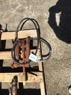 Hydraulic Arm/Hand Pump.