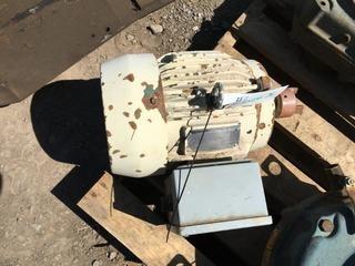 3-Phase 575 Volt 5HP Motor.