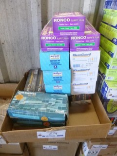Qty Of Assorted Size Nitrile Gloves