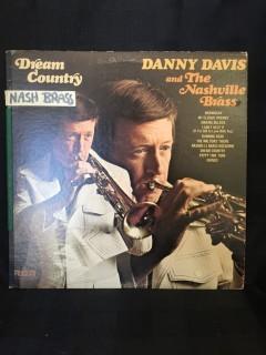 Danny Davis and The Nashville Brass, Dream Country Vinyl. 