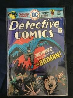 DC Batman's Detective Comics Comic, No. 451. 