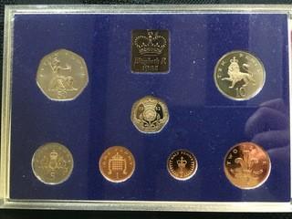 1982 UK & Ireland Coin Set