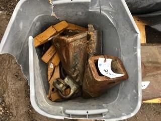 Quantity of Bucket Teeth.