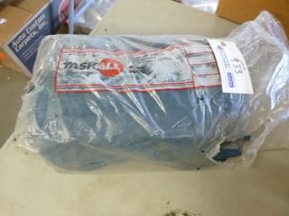 Qty Of (7) Pairs Of Size XL Task All PVC, Neoprene, Nitrile, Latex Gloves 