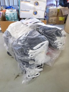 Qty Of Approx. (36) Pairs Of Size XL Honeywell Purefit 393 Nitrile Coated Gloves And Size Large Condor Nitrile Coated Gloves