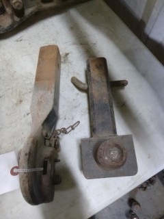 (1) Pintle And (1) Ball Hitch