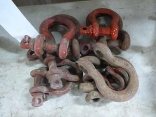 Qty Of Assorted Size Shackles