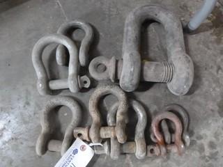 Qty Of Assorted Size Shackles