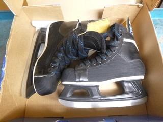 Bauer Supreme 90 Size 5 1/2 Junior Hockey Skates *Unused*