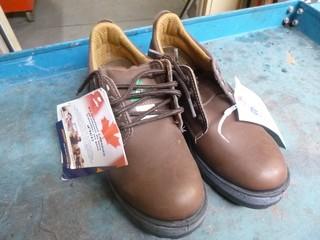 Royer Size 4 Steel Toe Shoes *Unused*