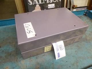 14in X 9in X 5in Keymaster Keylock Box *Note: No Key*