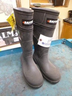 Baffin Size 4 Steel Toe Rubber Boots *Unused*