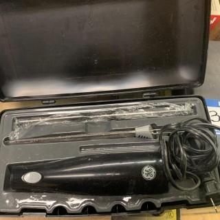 GE Electric Carving Set.