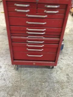 12 Drawer Tool Chest Including Contents.