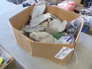 Qty Of Size Medium Work Gloves, Size Large Horizon Textile Gloves And Size Large Nitrile Coated Gloves