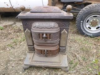 Charles Fawcett Regal 14 Cast Iron Stove