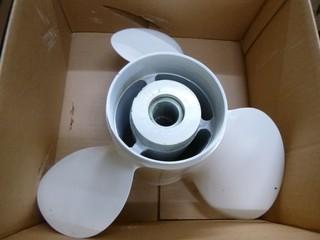 Michigan PY423-C 13 1/2in X 23in Boat Propeller
