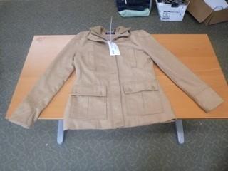 Size L PWDR Room Womens Jacket