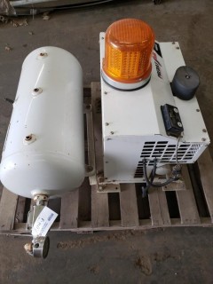 Predat Air 60 Hydraulic Air Compressor C/w 200MWP Compressed Air Tank. System Id# H600002EBD006