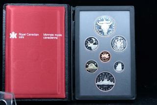 1982 Canada Double Dollar Proof Set With Silver Dollar.