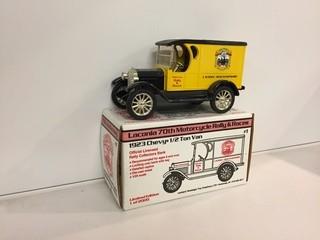 Ertl 1923 Chevy 1/2 Ton Van Diecast Coin Bank., 1:25 Scale.