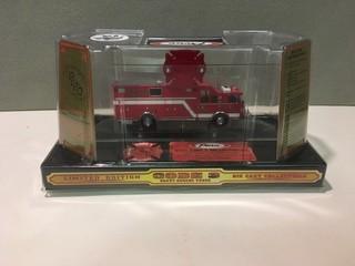 Code 3 Collectibles Oak Lawn Squad 1 Heavy Rescue Truck Diecast Model.