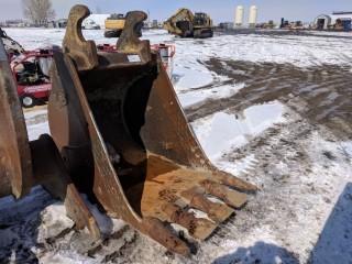 WBM 45" Digging Bucket to Fit JD450 Excavator