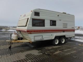 1984 Fleetwood Prowler 16' T/A Ball Hitch Holiday Trailer