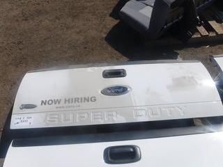 63 1/2" Ford Superduty Tailgate