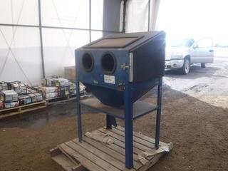 Sandblasting Cabinet