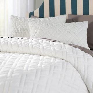 Beachcrest Home Woodbridge 3 Piece Duvet Set (BCMH1483_23591921_23591923) - Queen - White 