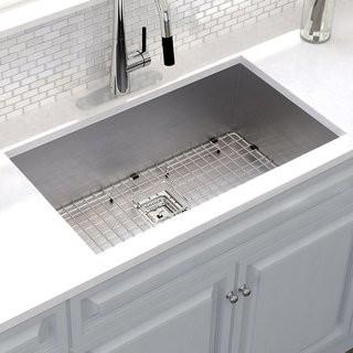 Kraus Pax Zero-Radius 31.5" x 18.5" 16 Gauge Handmade Undermount Single Bowl Stainless Steel Kitchen Sink (KUS3023)