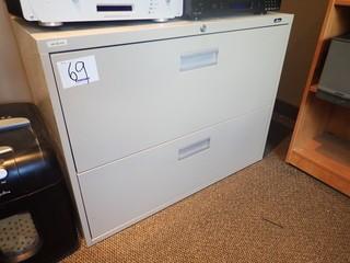 Lateral 2-drawer file cabinet. 