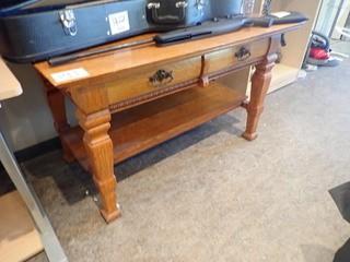 Antique Table w/ 2-drawers.