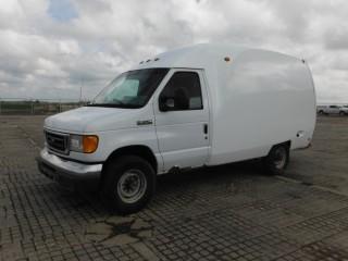 2006 Ford E350 Cargo Van 