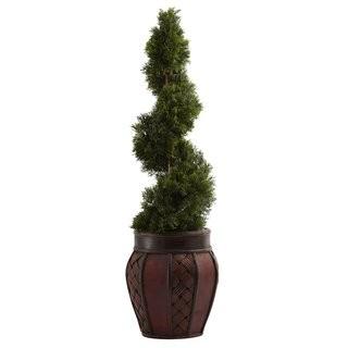 Darby Home Co Cedar Spiral Round Tapered Topiary in Planter (DBYH8126)