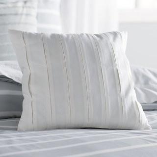 The Twillery Co. Andersen Kissing Pleat Decorative Throw Pillow (CHMB1145)